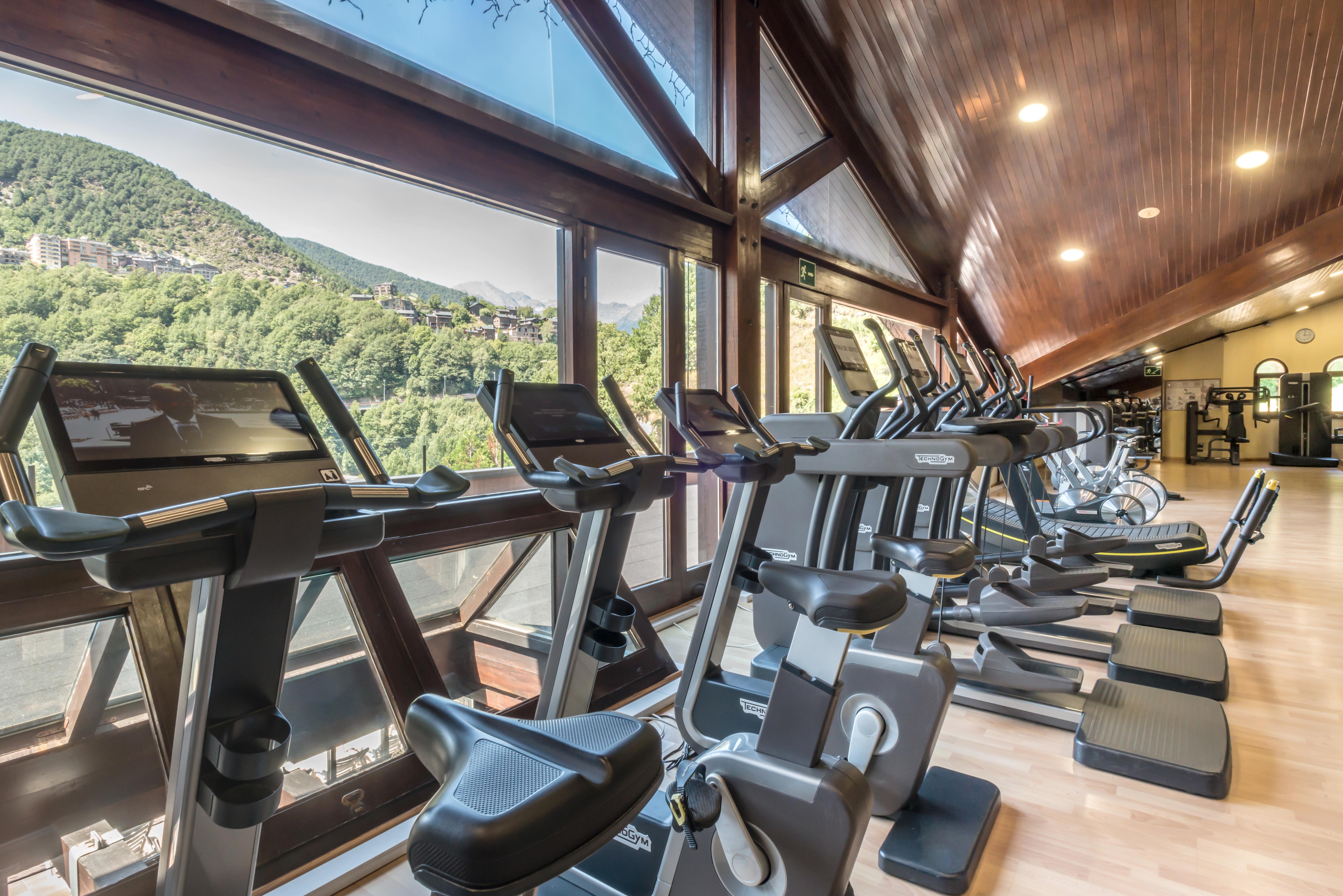 Aparthotel Anyospark Mountain & Wellness Resort La Massana Exterior photo