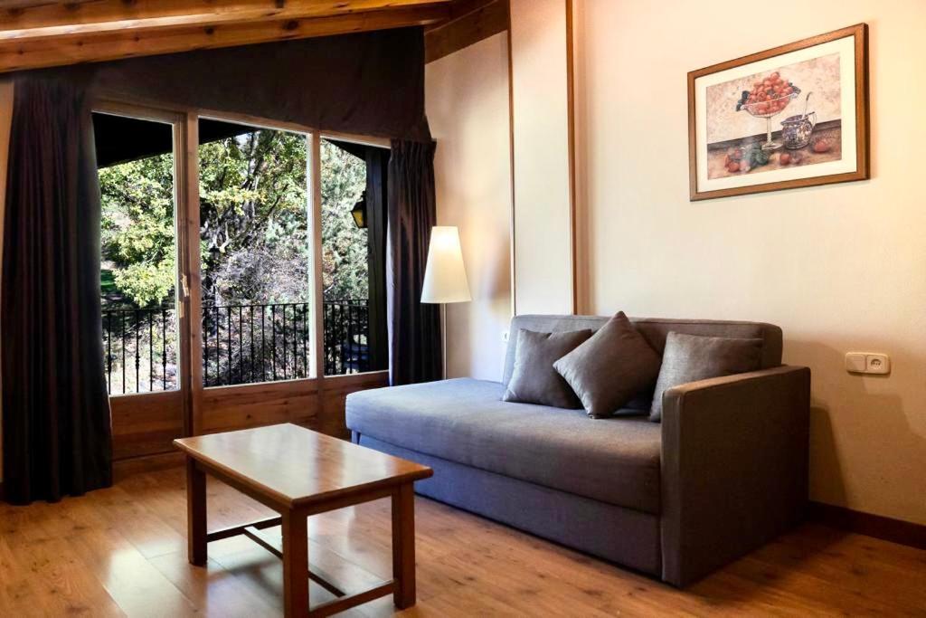 Aparthotel Anyospark Mountain & Wellness Resort La Massana Exterior photo