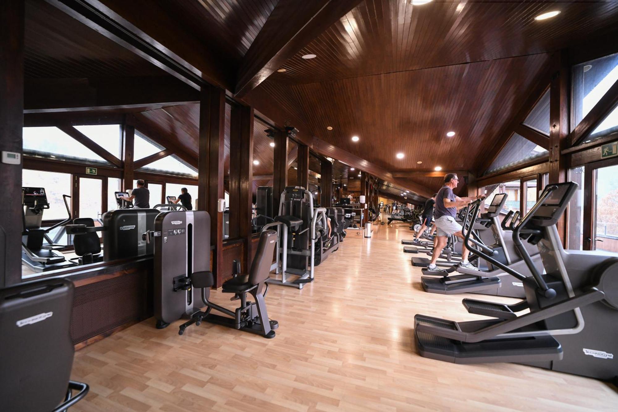 Aparthotel Anyospark Mountain & Wellness Resort La Massana Exterior photo