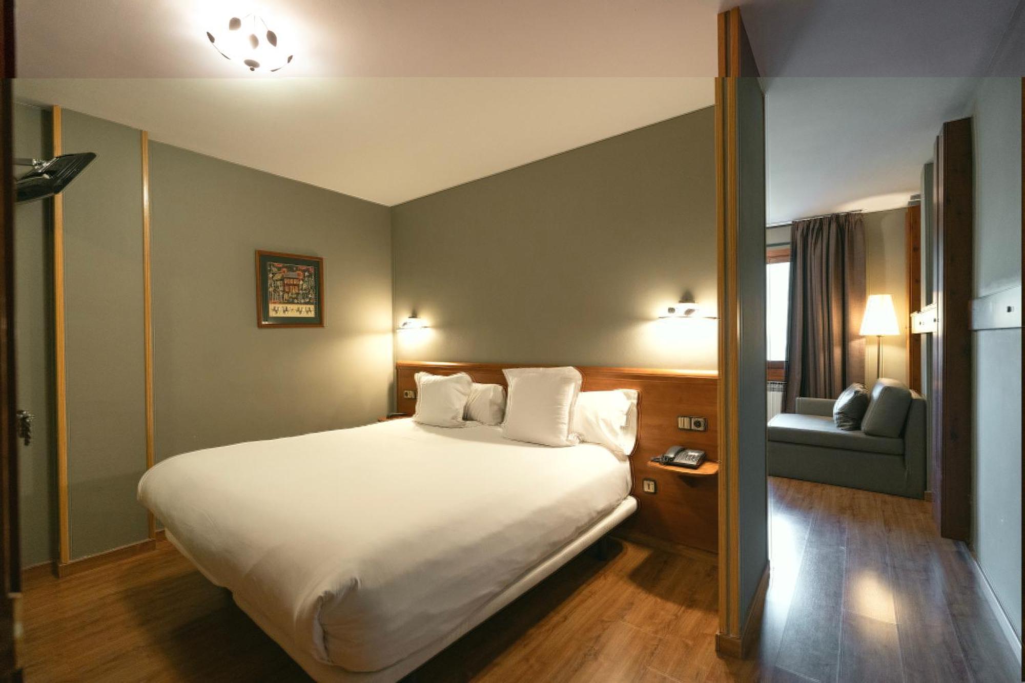 Aparthotel Anyospark Mountain & Wellness Resort La Massana Exterior photo
